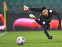 集结日葡超传出新动向，埃因霍温回应争议，管理层表态：质疑声仍在，阵容厚度经受考验的简单介绍-蜂鸟娱乐平台