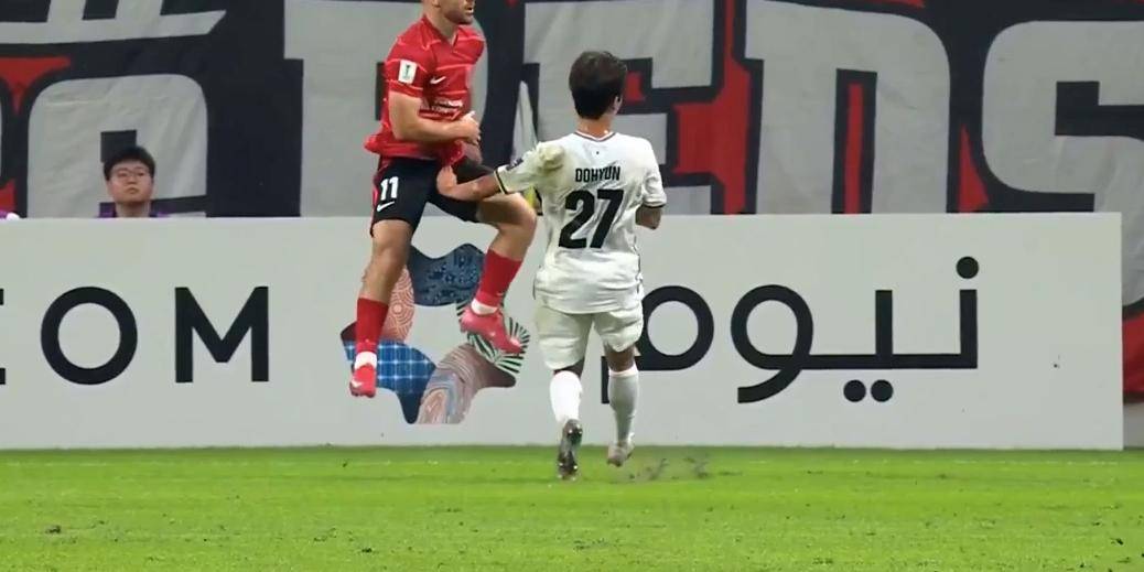 赛地聚焦——中超今夜热度飙升；马赛队长鼓劲；震撼外界；球探报告显示潜力的简单介绍