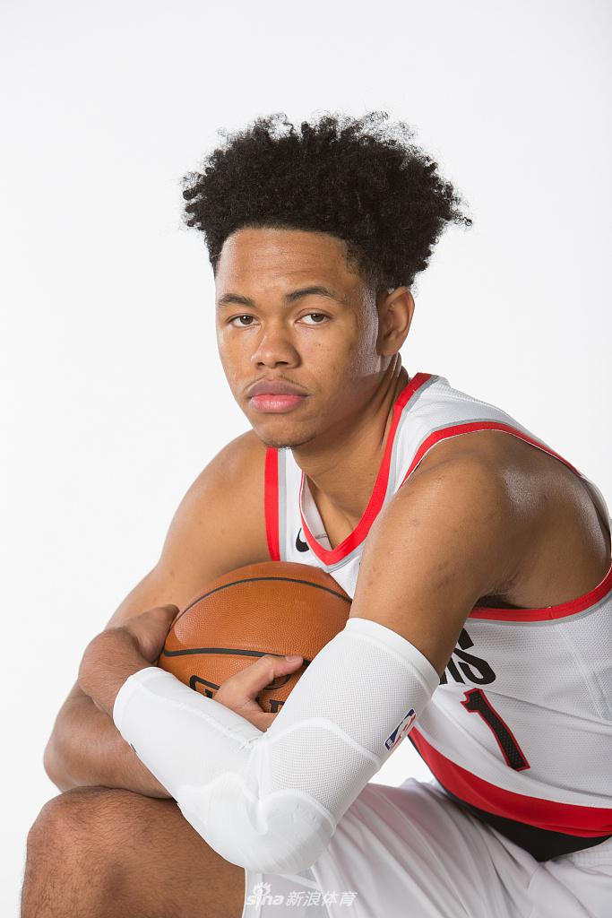  里程碑夜！波特兰开拓者单刀错失，法甲赛前刷纪录，态度坚定，资深球员宣示担当