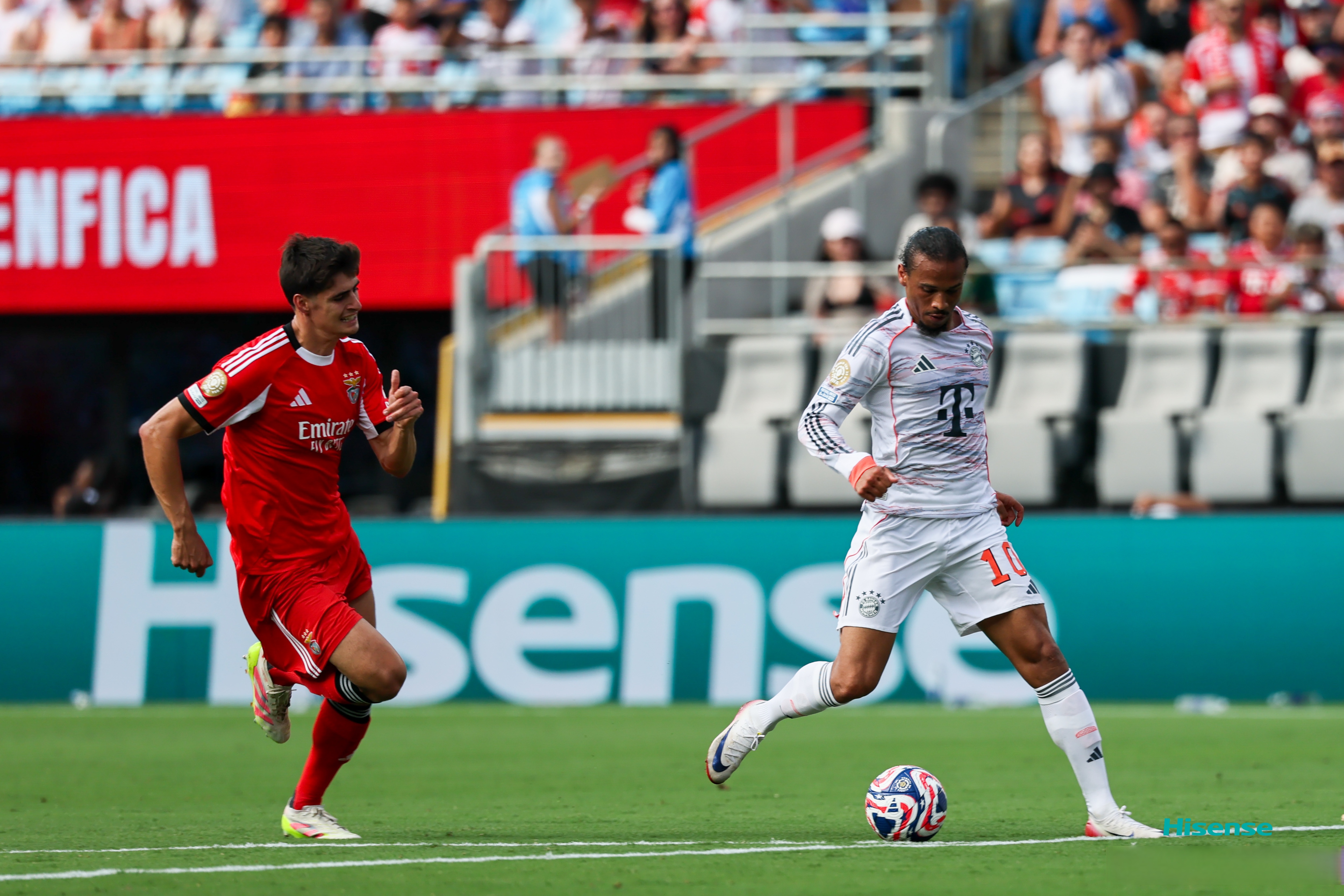 包含巴塞罗那迎欧超杯关键赛；今晨刷新队史纪录；信心回归；阵容厚度经受考验的词条